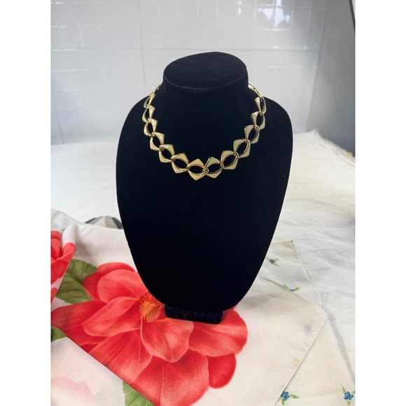 Vintage Jewelry - Vintage‎ Gold Tone Cream Enamel Geometric Link Collar Necklace Retro Bold
